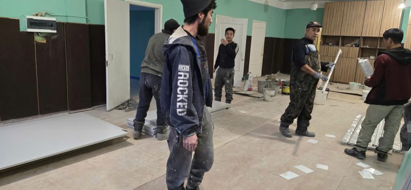 Vostokmetall xay dung khu phu tro